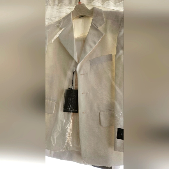 Vittorio St. ANGELO BOY'S WHITE SUIT. - Picture 1 of 7